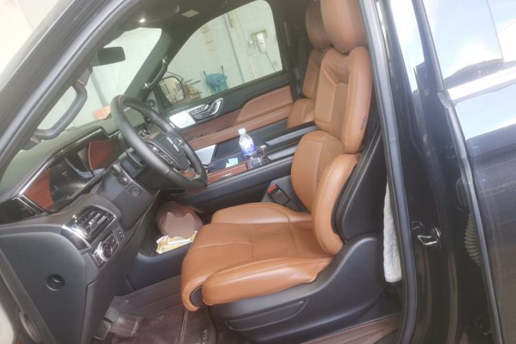 Used Lincoln Navigator 2020 3.5T Prestige Edition Left Front Seat