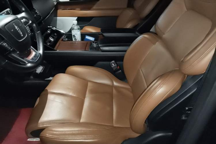 Used Lincoln Navigator 2020 3.5T Prestige Edition Left Front Seat