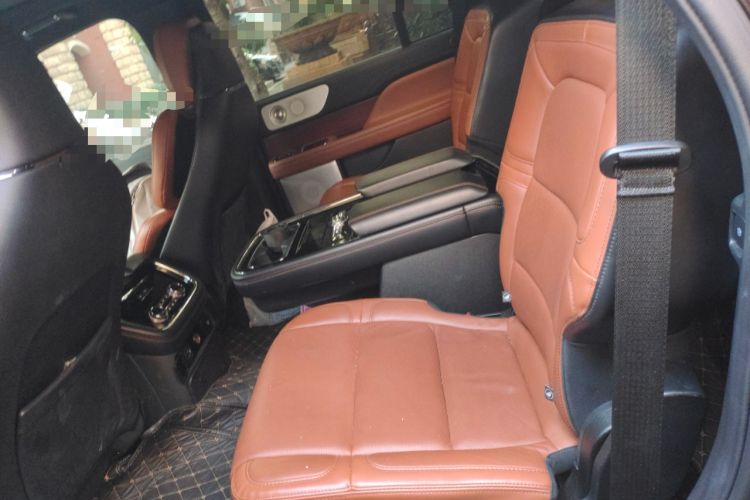 Used Lincoln Navigator 2020 3.5T Prestige Edition Left Rear Seat