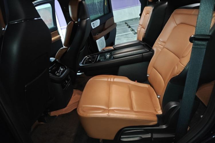 Used Lincoln Navigator 2020 3.5T Prestige Edition Left Rear Seat