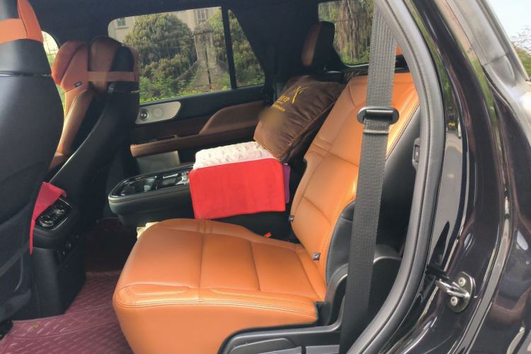 Used Lincoln Navigator 2020 3.5T Prestige Edition Left Rear Seat