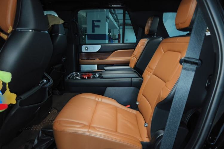 Used Lincoln Navigator 2020 3.5T Prestige Edition Left Rear Seat