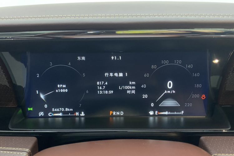 Used Lincoln Navigator 2020 3.5T Presidential Series Odometer Close Up