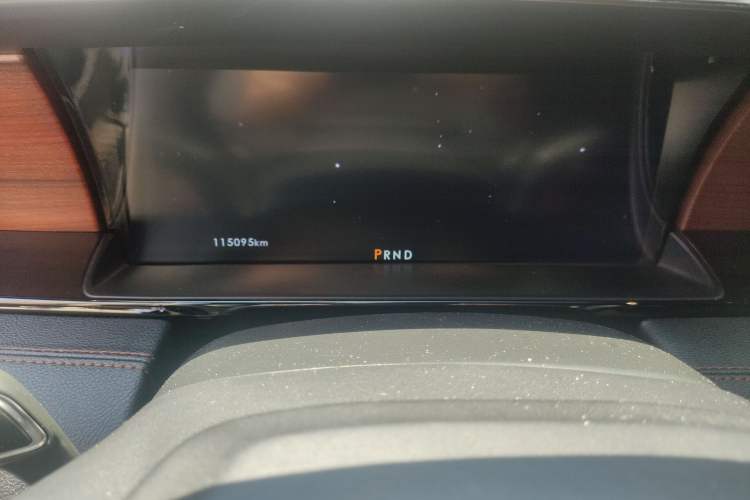 Used Lincoln Navigator 2020 3.5T Prestige Edition Odometer Close Up
