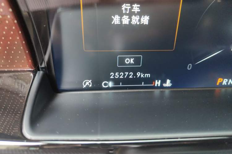 Used Lincoln Navigator 2020 3.5T Presidential Series Odometer Close Up