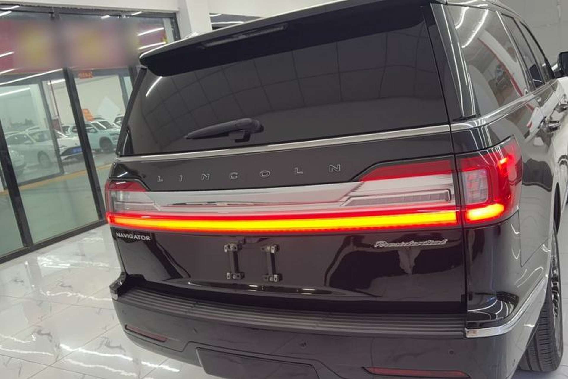 Used Lincoln Navigator 2020 3.5T Presidential Series Rear