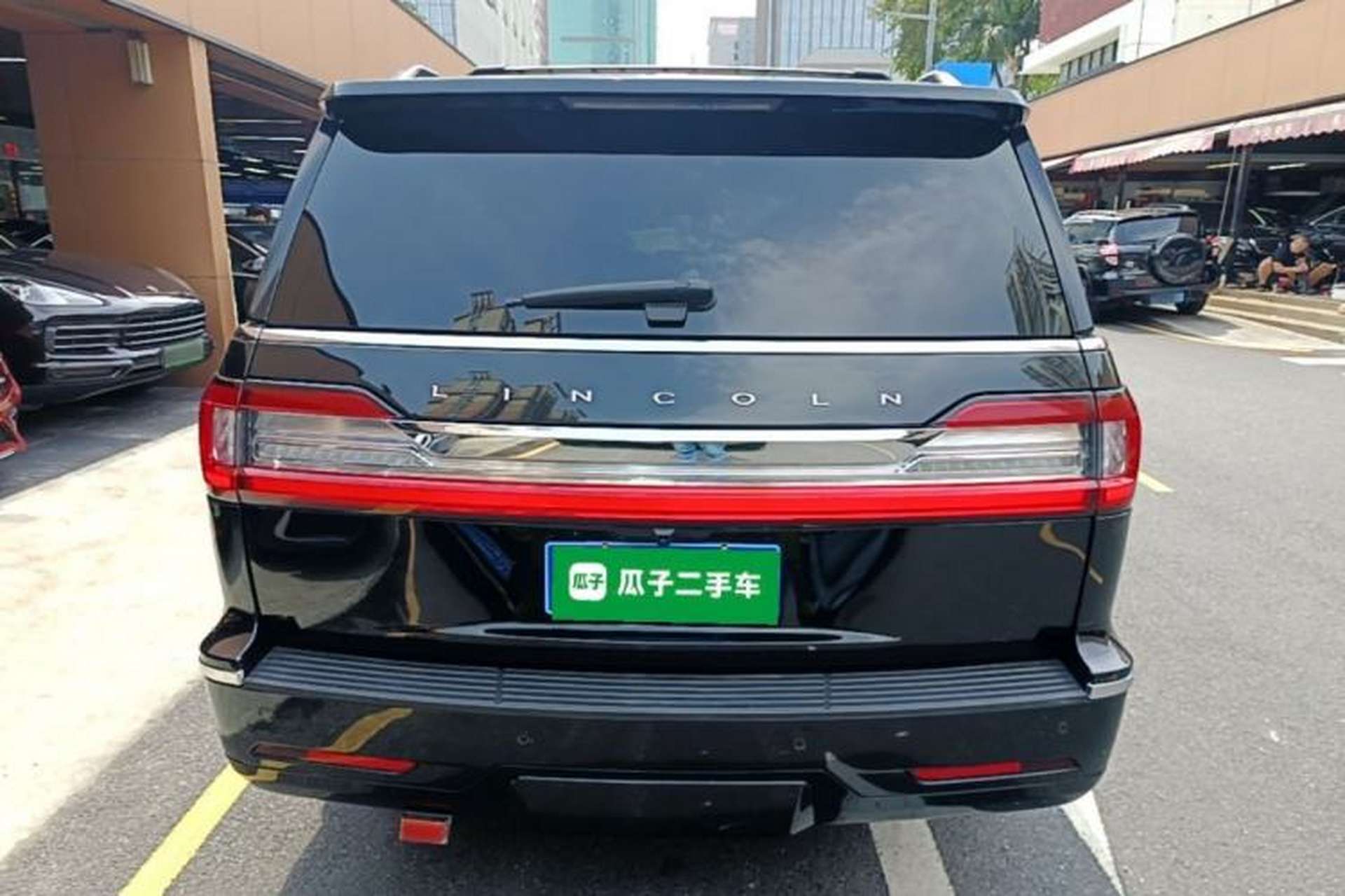 Used Lincoln Navigator 2020 3.5T Long-Wheelbase Presidential Edition Rear