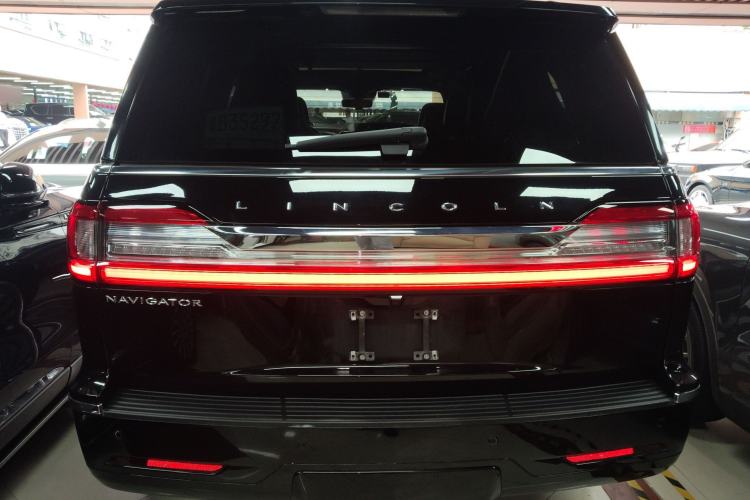 Used Lincoln Navigator 2020 3.5T Prestige Edition Rear