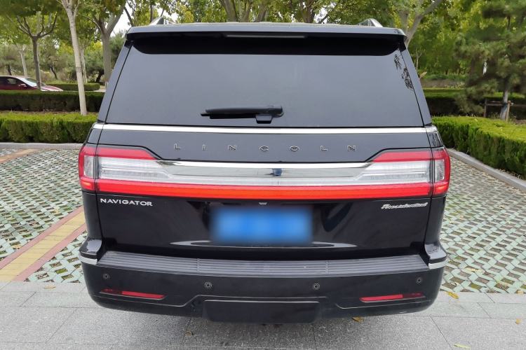 Used Lincoln Navigator 2020 3.5T Presidential Series Rear