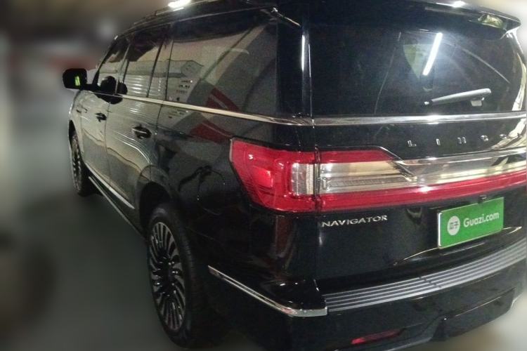 Used Lincoln Navigator 2020 3.5T Presidential Series Rear Left 45 Deg
