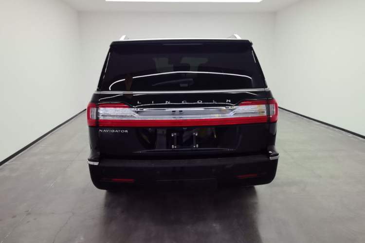 Used Lincoln Navigator 2020 3.5T Prestige Edition Rear