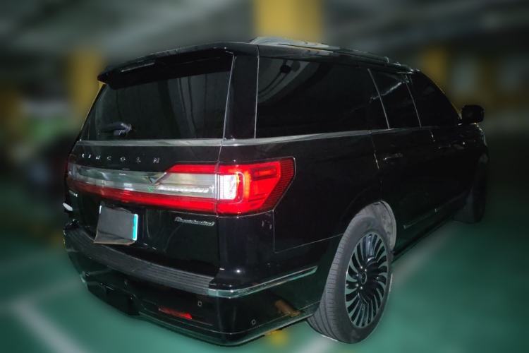 Used Lincoln Navigator 2020 3.5T Presidential Series Rear Right 45 Deg