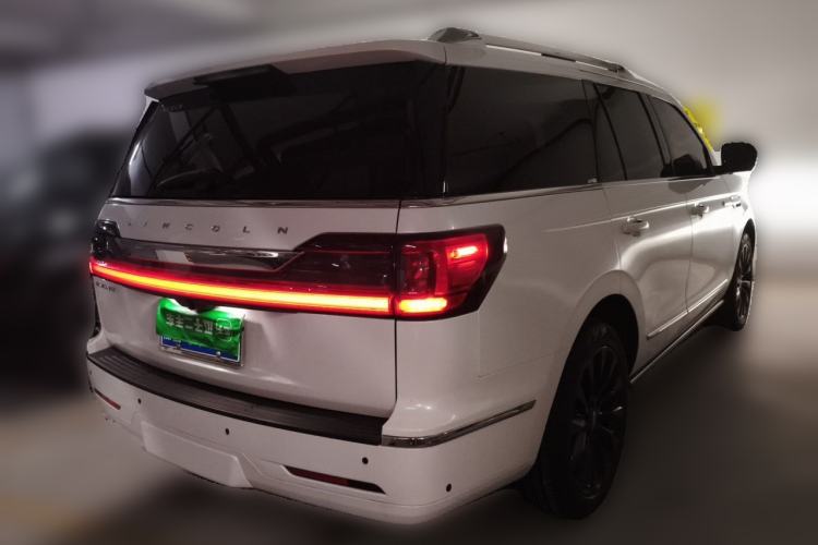 Used Lincoln Navigator 2020 3.5T Prestige Edition Rear Right 45 Deg