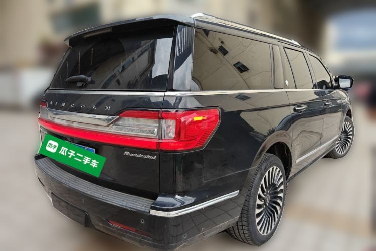 Used Lincoln Navigator 2020 3.5T Long-Wheelbase Presidential Edition Rear Right 45 Deg