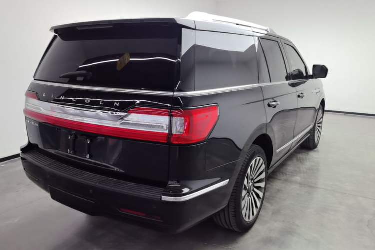 Used Lincoln Navigator 2020 3.5T Prestige Edition Rear Right 45 Deg