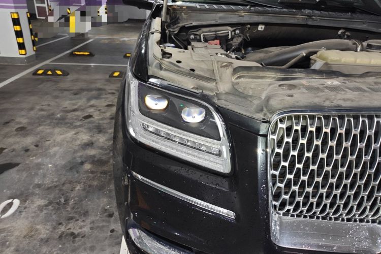 Used Lincoln Navigator 2020 3.5T Prestige Edition Right Front Headlight