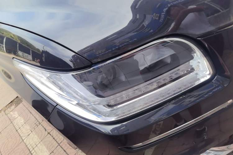 Used Lincoln Navigator 2020 3.5T Prestige Edition Right Front Headlight