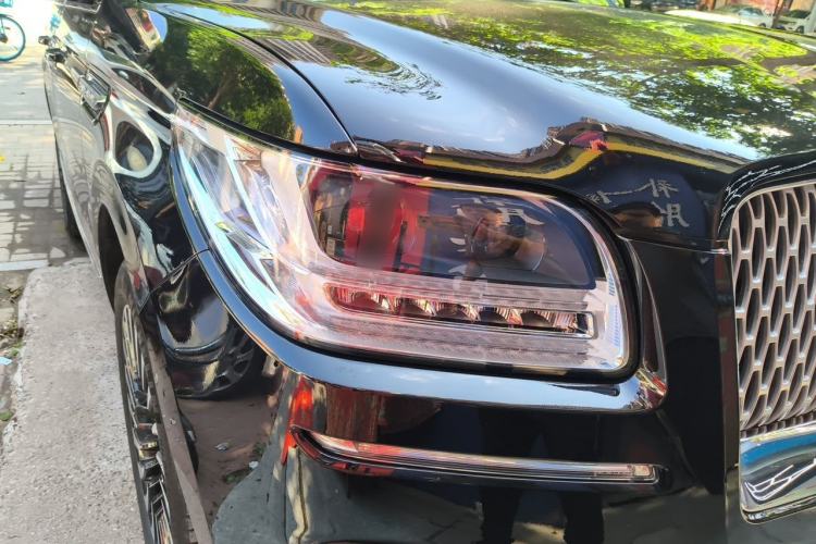 Used Lincoln Navigator 2020 3.5T Presidential Series Right Front Headlight