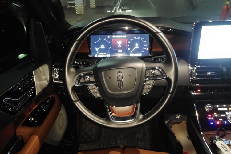 Used Lincoln Navigator 2020 3.5T Prestige Edition Steering Wheel