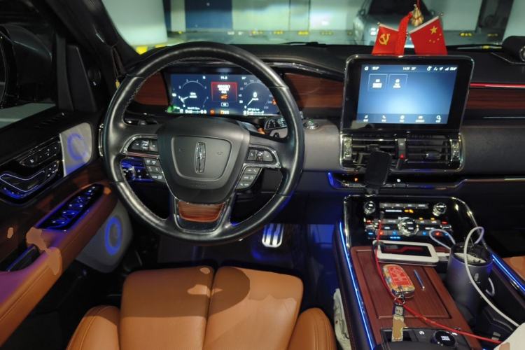 Used Lincoln Navigator 2020 3.5T Prestige Edition Steering Wheel