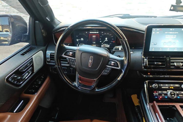 Used Lincoln Navigator 2020 3.5T Prestige Edition Steering Wheel