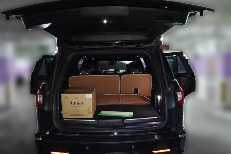 Used Lincoln Navigator 2020 3.5T Prestige Edition Trunk