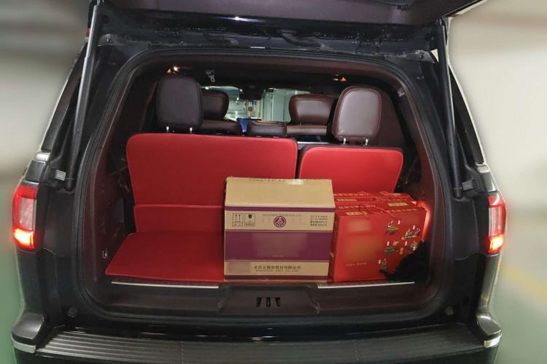 Used Lincoln Navigator 2020 3.5T Presidential Series Trunk