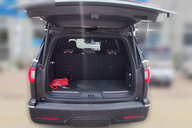 Used Lincoln Navigator 2020 3.5T Prestige Edition Trunk