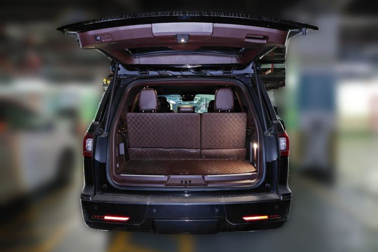Used Lincoln Navigator 2020 3.5T Presidential Series Trunk