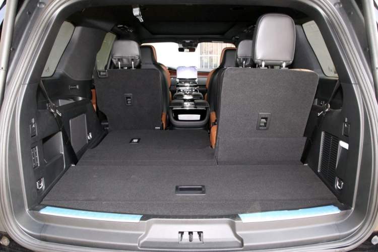 Used Lincoln Navigator 2020 3.5T Prestige Edition Trunk