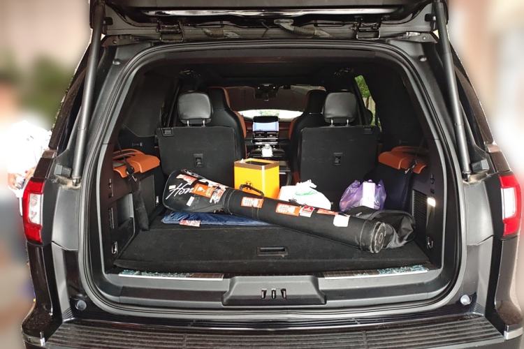 Used Lincoln Navigator 2020 3.5T Prestige Edition Trunk