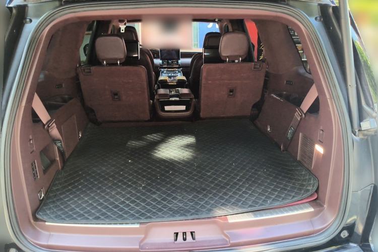 Used Lincoln Navigator 2020 3.5T Presidential Series Trunk