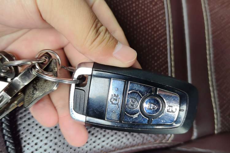Used Lincoln Navigator 2020 3.5T Presidential Series Vehicle Key