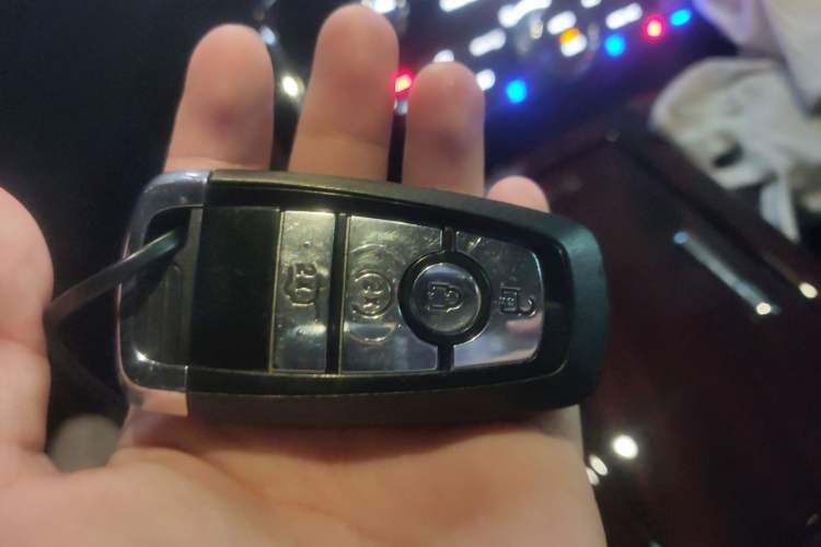 Used Lincoln Navigator 2020 3.5T Long-Wheelbase Presidential Edition Vehicle Key