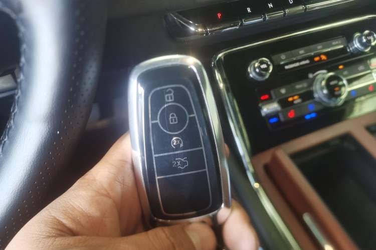 Used Lincoln Navigator 2020 3.5T Prestige Edition Vehicle Key