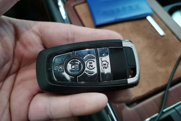 Used Lincoln Navigator 2020 3.5T Prestige Edition Vehicle Key