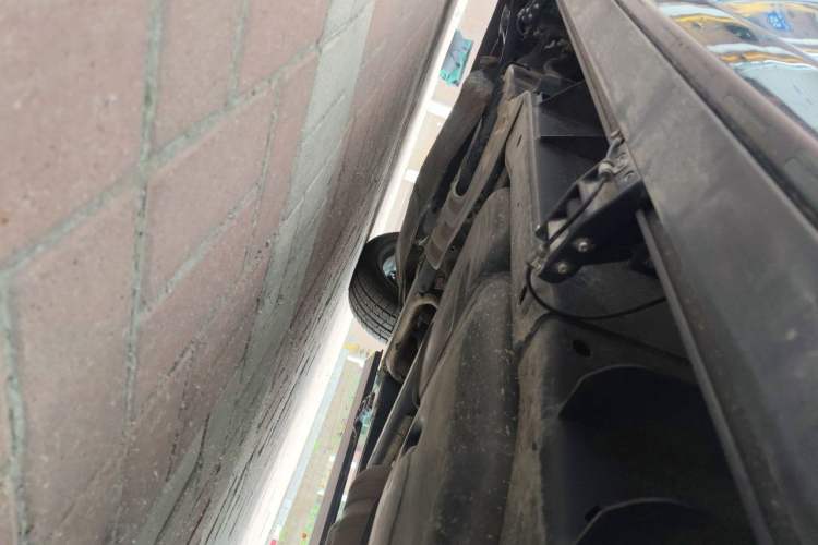 Used Lincoln Navigator 2020 3.5T Presidential Series Chassis Rear Left