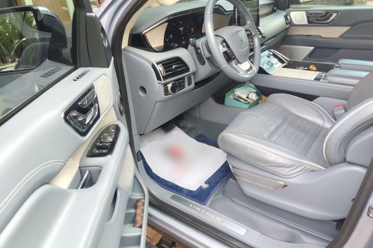 Used Lincoln Navigator 2020 3.5T Presidential Series Driver Seat