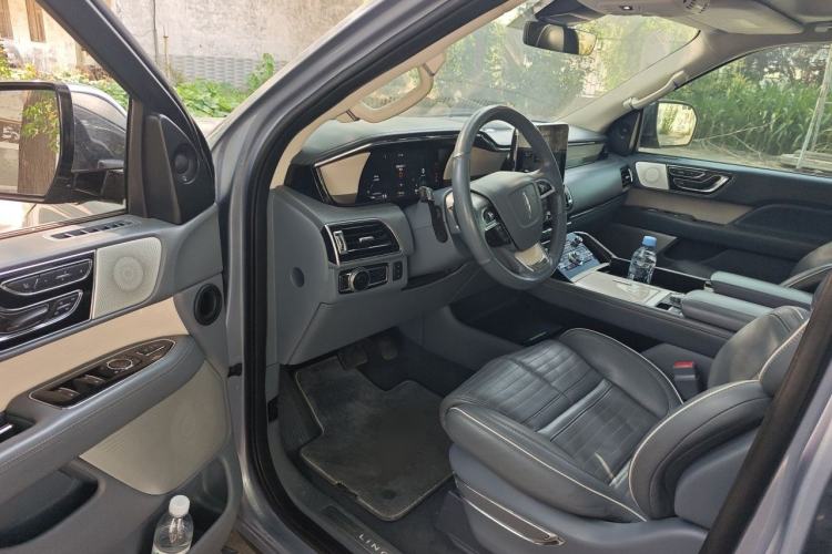 Used Lincoln Navigator 2020 3.5T Presidential Series Driver Seat