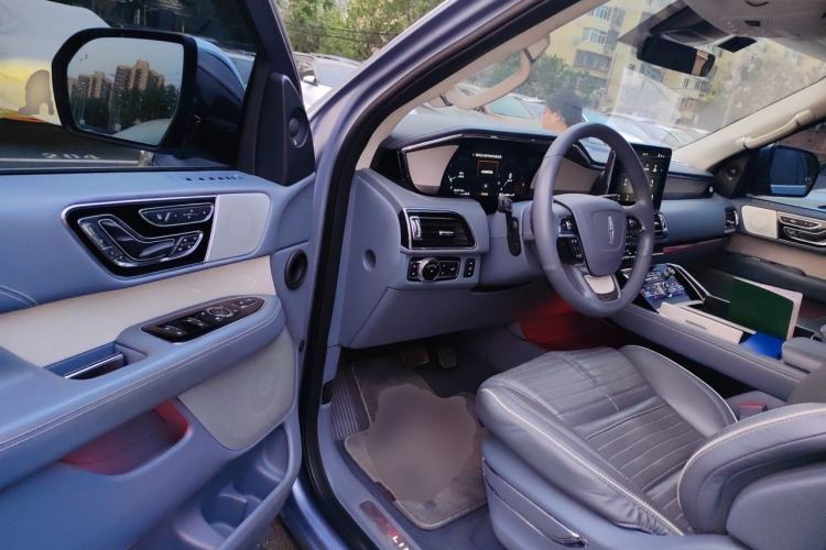 Used Lincoln Navigator 2020 3.5T Presidential Series Driver Seat