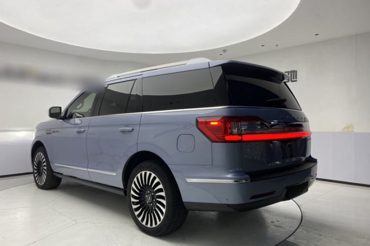 Used Lincoln Navigator 2020 3.5T Presidential Series Exterior 3
