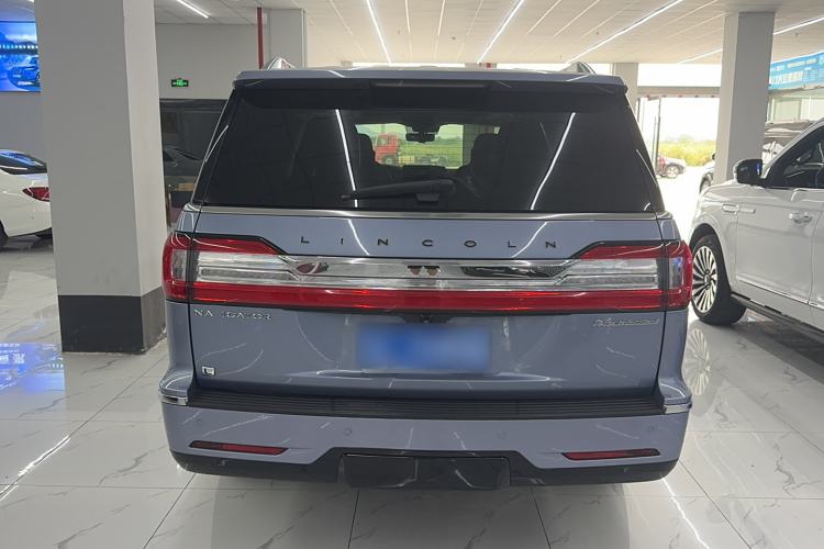 Used Lincoln Navigator 2020 3.5T Long-Wheelbase Presidential Edition Exterior 4