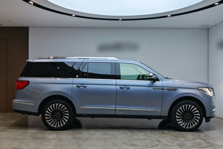 Used Lincoln Navigator 2020 3.5T Long-Wheelbase Presidential Edition Exterior 6
