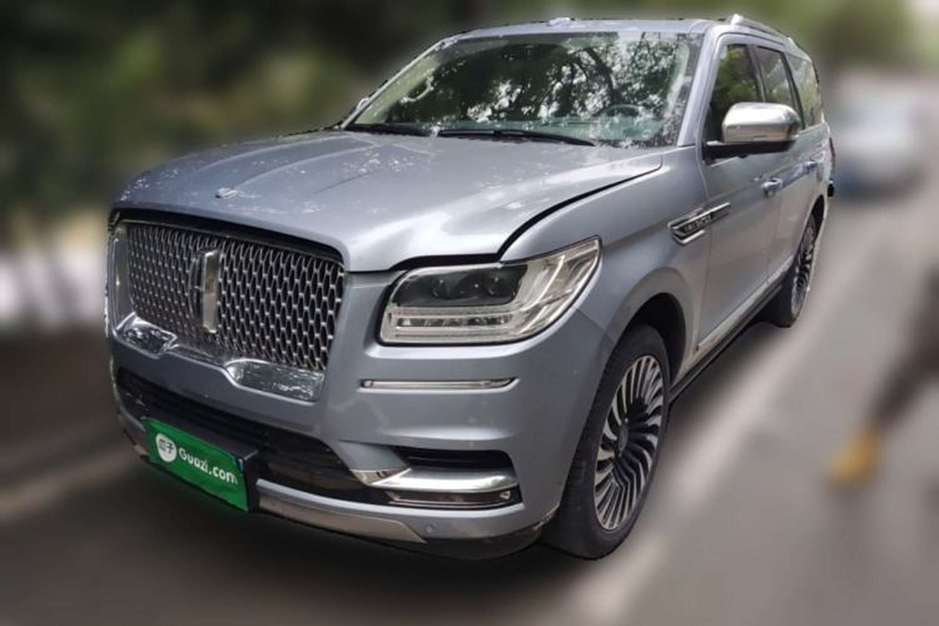 Used Lincoln Navigator 2020 3.5T Presidential Series Front Left 45 Deg