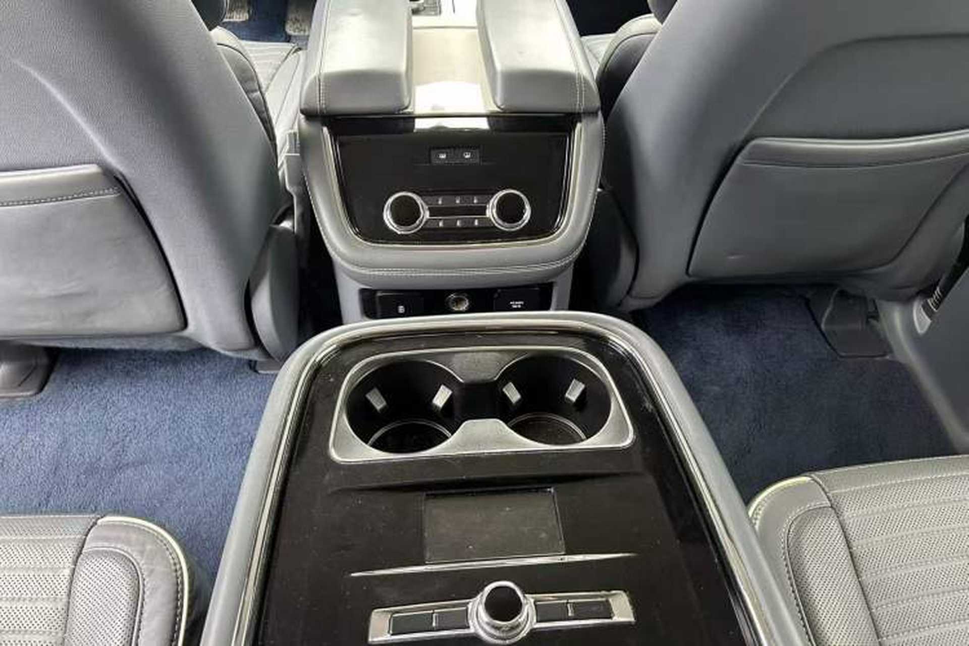 Used Lincoln Navigator 2020 3.5T Presidential Series Interior 2