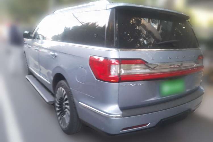 Used Lincoln Navigator 2020 3.5T Presidential Series Rear Left 45 Deg