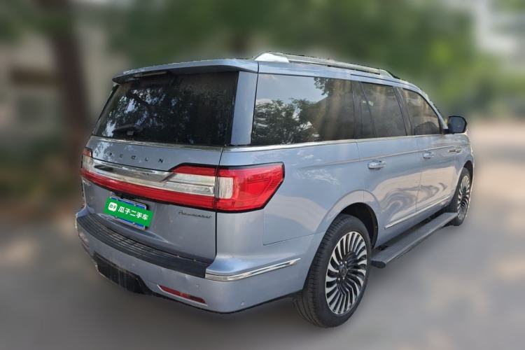 Used Lincoln Navigator 2020 3.5T Presidential Series Rear Right 45 Deg