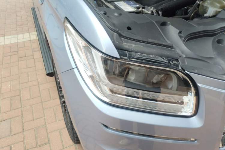 Used Lincoln Navigator 2020 3.5T Presidential Series Right Front Headlight