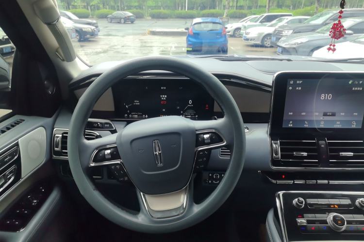 Used Lincoln Navigator 2020 3.5T Presidential Series Steering Wheel