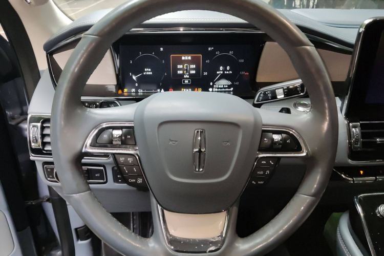 Used Lincoln Navigator 2020 3.5T Presidential Series Steering Wheel